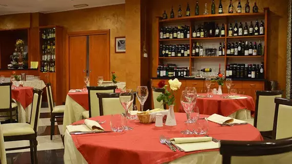 Hotel Brindor | Piedmont - Turin (ve civarı) - Poirino