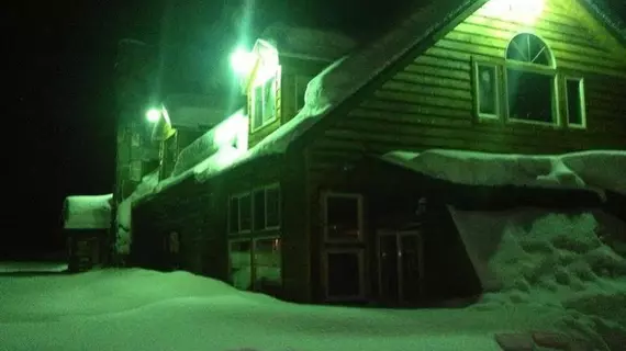 Summit Lake Lodge | Alaska - Moose Pass