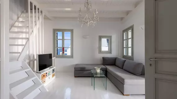 Red Cliff Villa | Ege Adaları - Santorini