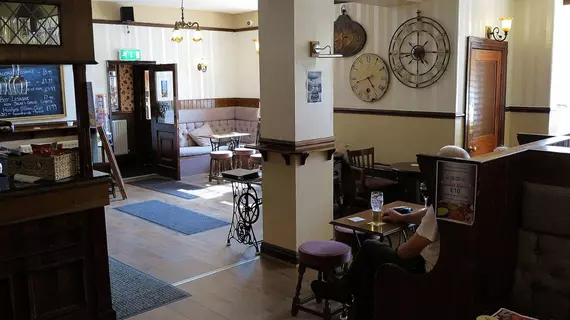 The Fox & Hounds | Redcar - Guisborough