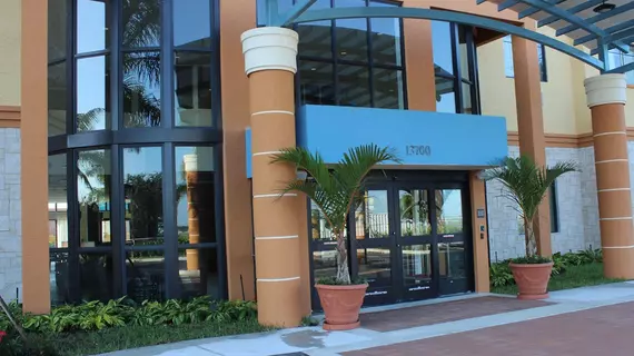 Best Western Plus Miami Executive Airport Hotel and Suites | Florida - Miami (ve civarı) - Miami