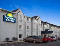 Days Inn And Suites Lafayette, IN | Indiana - Lafayette (ve civarı) - Lafayette