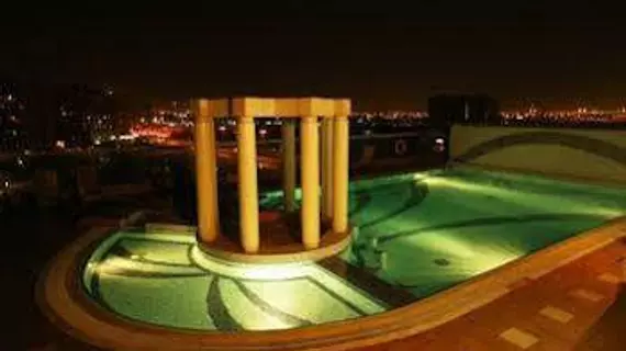 Dunes Hotel Apartment, Al Muhaisnah | Dubai - Dubai