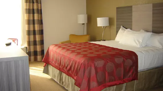 Ramada Wentzville | Missouri - St. Louis (ve civarı) - Wentzville