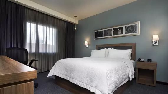 Hampton Inn and Suites by Hilton Salamanca | Guanajuato - Salamanca