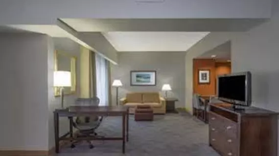 Homewood Suites by Hilton Louisville-East | Kentucky - Louisville (ve civarı) - Louisville