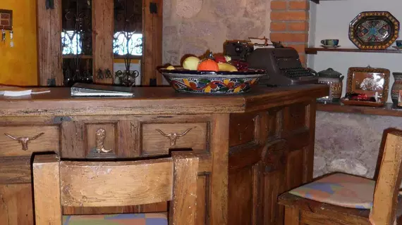 Hostal Casa Castillo | Michoacan - Morelia (ve civarı) - Morelia - Tarihi Kent Merkezi