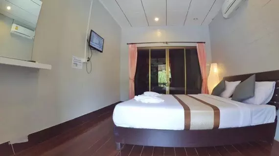 Marina Hut Guest House | Krabi İli - Ko Lanta