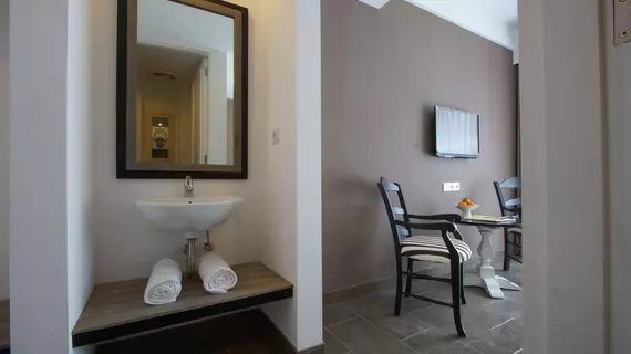 7 Bidadari Boutique Hotel | Bali - Badung - Günbatımı Yolu