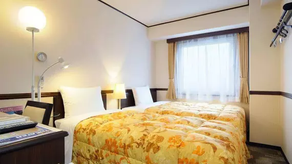 Toyoko Inn Osaka Tsutenkaku Mae | Osaka (idari bölge) - Osaka (ve civarı) - Osaka City Center - Naniwa