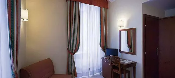 Hotel Dolomiti | Lazio - Roma (ve civarı) - Roma Kent Merkezi - Rione XVIII Castro Pretorio