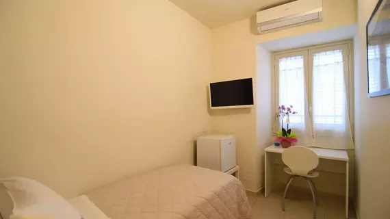 Nina B&B | Sicilya - Messina (vilayet) - Taormina Sahili - Giardini Naxos