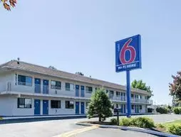 Motel 6 Centralia