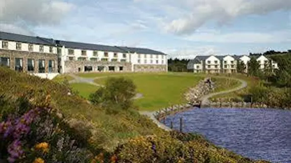 Sneem Hotel | Kerry (kontluk) - Sneem