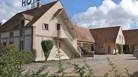 Logis Hotel Le Nuage | Centre - Loire Vadisi - Loiret (bölge) - La Bussiere