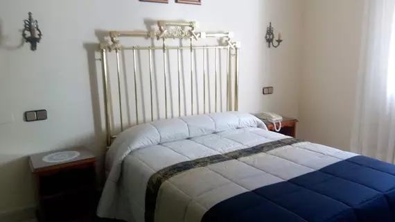 Hostal Siete Picos | Kastilya ve Leon - Segovia (vilayet) - El Espinar