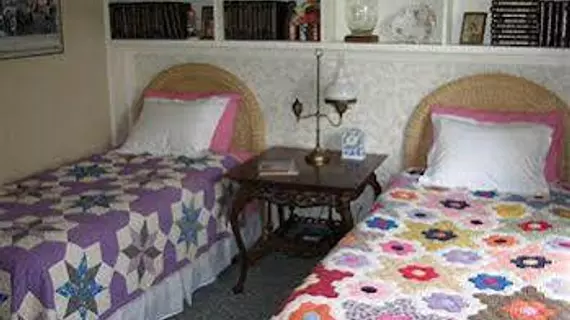 Tuggles' Folly Bed and Breakfast | Indiana - Lawrenceburg (ve civarı) - Aurora