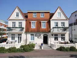 Hotel Villa Undine | Schleswig-Holstein - Groemitz