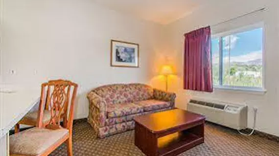 InTown Suites Colorado Springs | Kolorado - Colorado Springs (ve civarı) - Colorado Springs - Pikeview