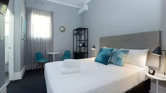 Alison Lodge | New South Wales - Sidney (ve civarı) - Sydney - Randwick