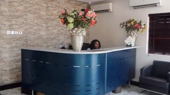 Larry Mitchelle Suites | Lagos (ve civarı) - Lekki - Lekki Kademe 1