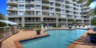 Kirra Beach Apartments