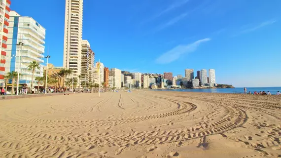 Apartamentos Turisticos Las Damas | Valencia Bölgesi - Alicante (vilayet) - Marina Baja - Benidorm