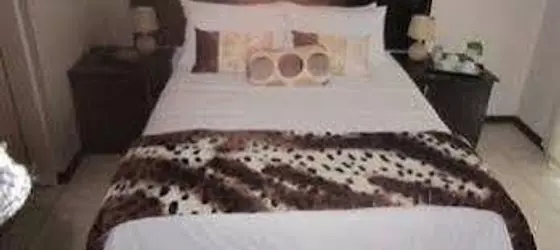 Suzis Place Guest Rooms | Gauteng - City of Tshwane - Johannesburg (ve civarı) - Centurion - Lyttelton Manor