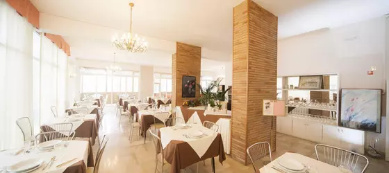 Hotel Lily | Emilia-Romagna - Rimini - Marina Centro