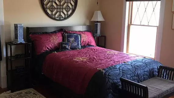 The Attwood House Bed and Breakfast | Kansas - Randolph