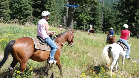 Schweitzer Mountain Resort White Pine Lodge | Idaho - Sandpoint (ve civarı) - Sandpoint