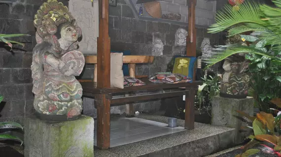 Jangkrik Homestay | Bali - Ubud - Ubud Kent Merkezi