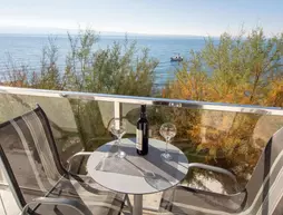 Beachfront Apartmants Zanic | Split-Dalmaçya - Podstrana