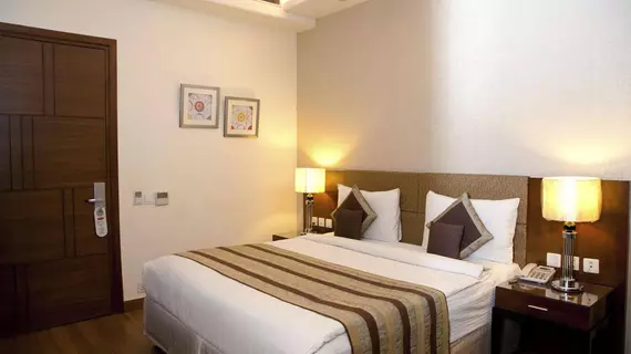 Alpina Hotels & Suites | Batı Delhi - Ulusal Eyalet Başkenti Delhi - Delhi (ve civarı) - Yeni Delhi