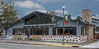 Oneida Village Inn