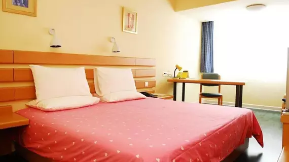 Home Inn-guangzhou Binjiangxilu Renminqiao | Guangdong - Guangzhou (ve civarı) - Guangzhou