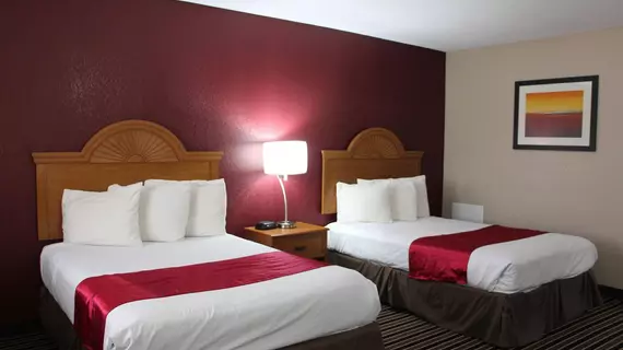 Westbridge Inn and Suites | Missouri - Clinton - Clinton