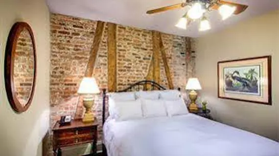 Audubon Cottages | Louisiana - New Orleans (ve civarı) - New Orleans - French Quarter (Fransız Mahallesi)