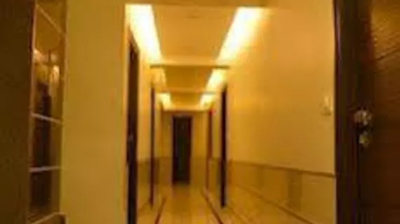 Hotel Ashish | Gujarat - Ahmedabad Bölgesi - Ahmedabad - Ahmedabad Kent Merkezi