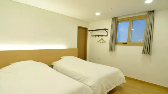 Jungmoon Family Pension & Resort | Jeju Adası - Seogwipo - Jungmun