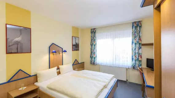 Hotel Globotel | Aşağı Saksonya - Hannover (ve civarı) - Garbsen - Berenbostel