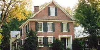 The Charleston House Bed & Breakfast