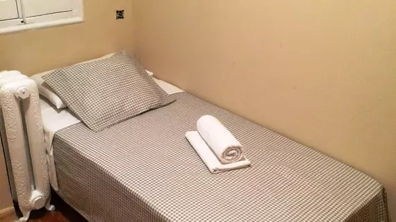 Rooms Argüelles 58 - Hostel | Madrid Özerk Topluluğu - Madrid (ve civarı) - Centro - Malasana