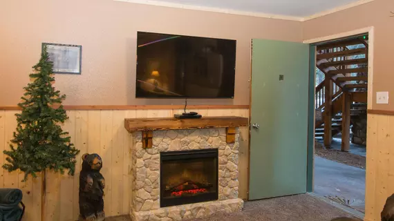 Upper Canyon Inn & Cabins | New Mexico - Ruidoso (ve civarı) - Ruidoso