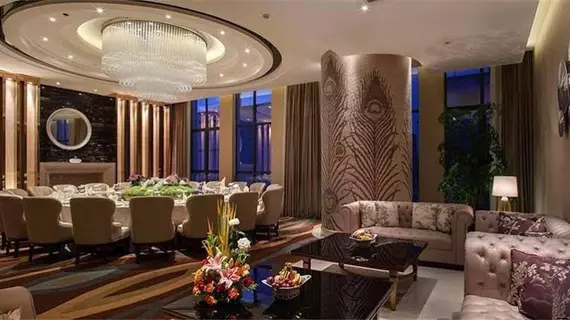 Chengdu Phoenix International Hotel | Sişuan - Chengdu - Shuangliu District