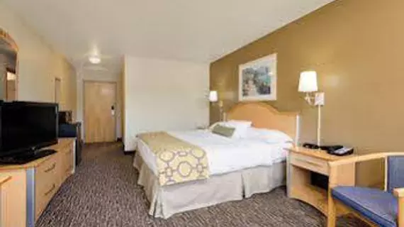 Baymont Inn and Suites Lawrenceburg | Indiana - Greendale