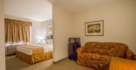 Rodeway Inn and Suites | Connecticut - Torrington (ve civarı) - Torrington