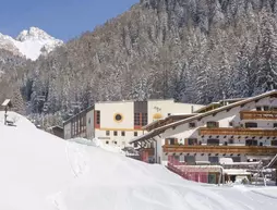 Hotel Jägerheim | Trentino-Alto Adige - Güney Tirol (il) - Selva di Val Gardena