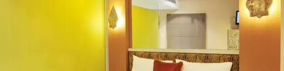 Hotel Pyrenees | Yogyakarta Özel Bölgesi - Yogyakarta (ve civarı) - Yogyakarta - Gedongtengen