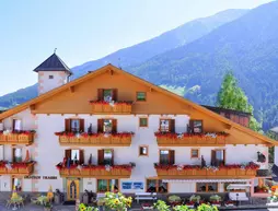 Hotel Restaurant Traube | Trentino-Alto Adige - Güney Tirol (il) - Stelvio